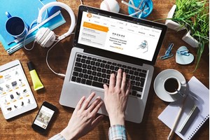 Enjoy e-commerce shopping – dlaczego warto robić zakupy w internecie?